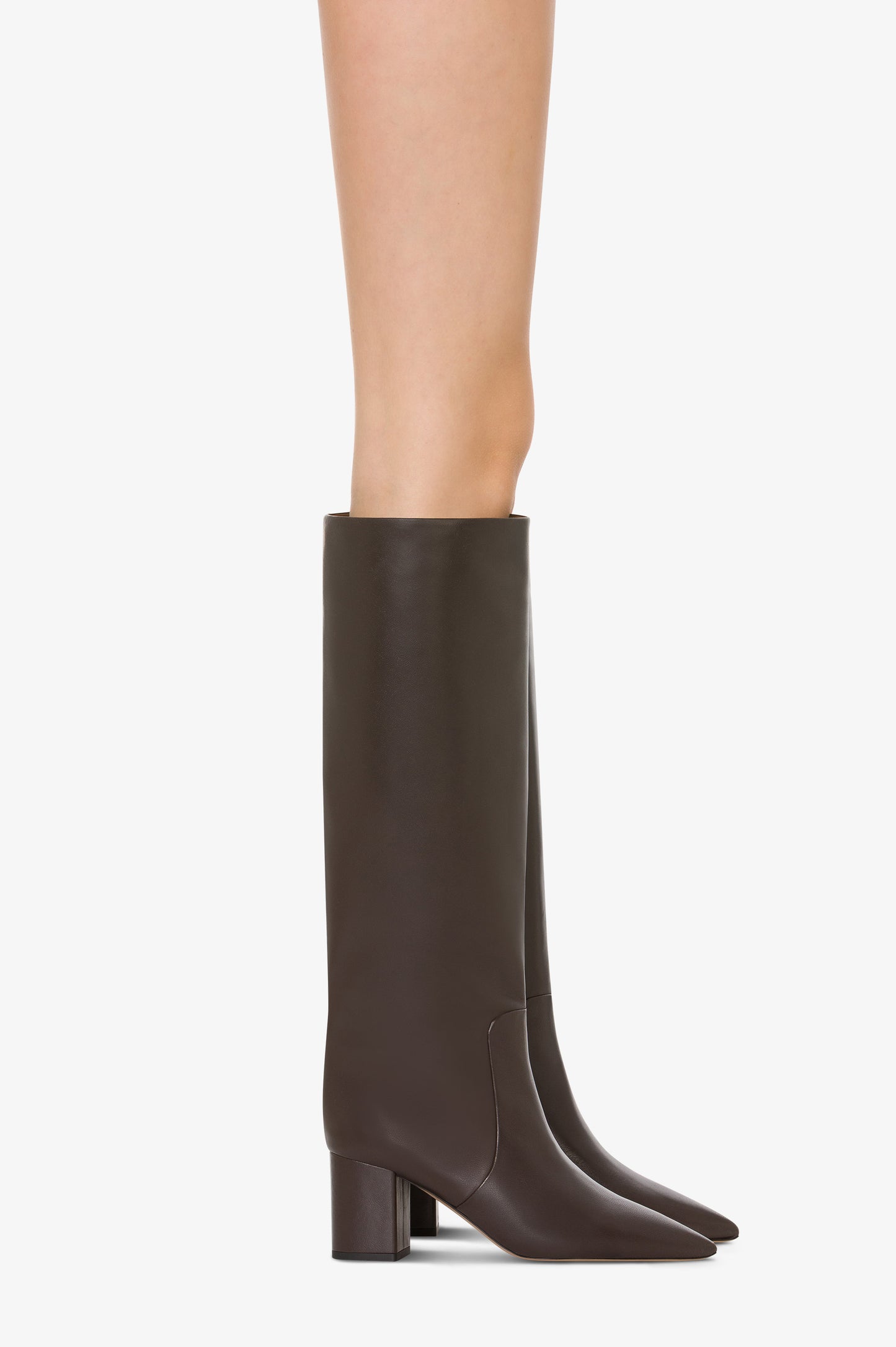 Boots in ebony nappa leather