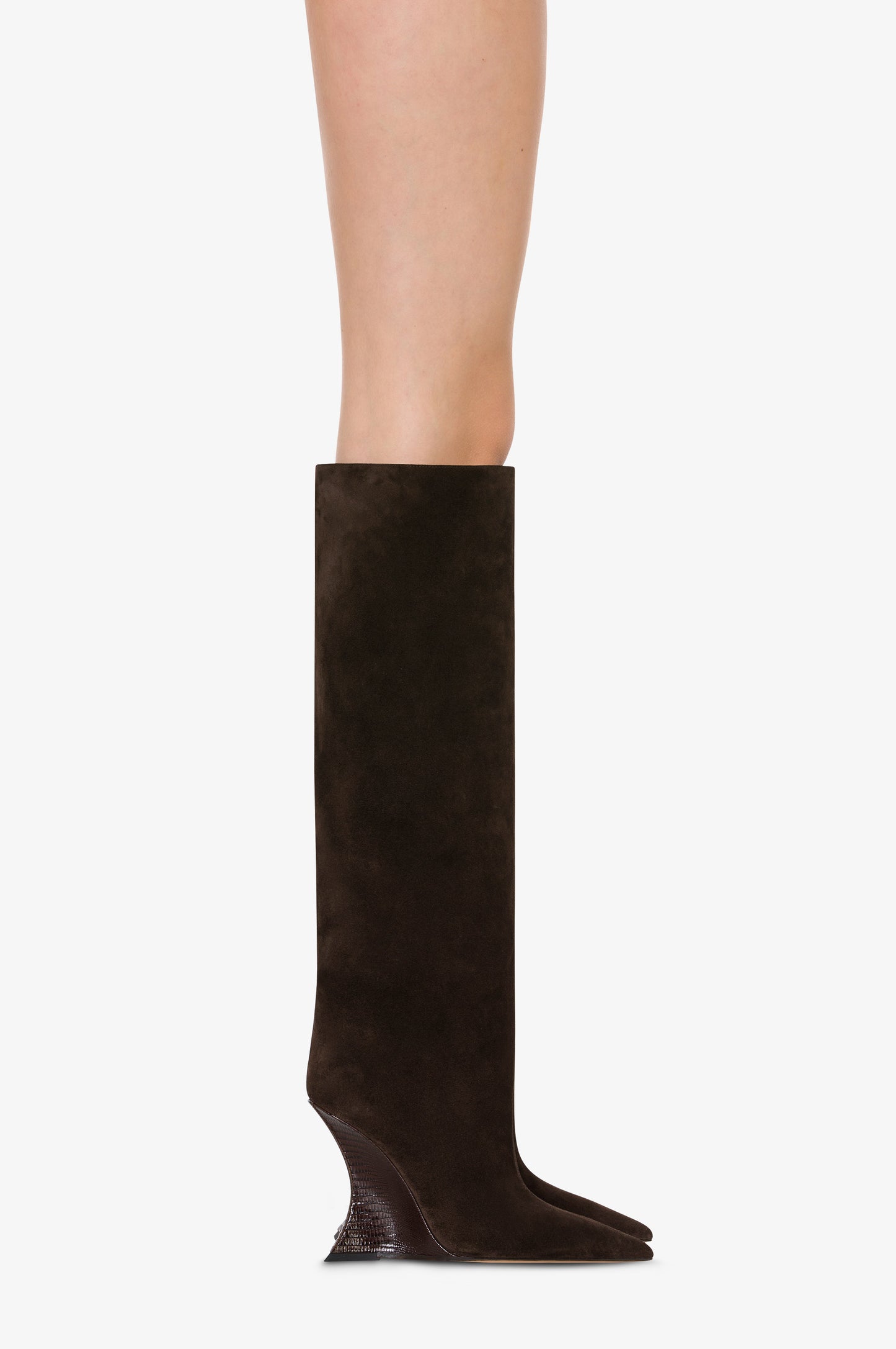 Boots in chocolate calf suede leather with lizard print leather heel