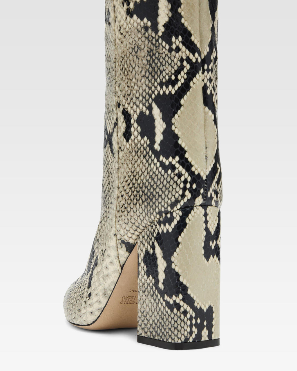 Boots in grey printed python