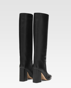 Botas de napa negra
