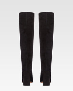 Kniehohe Stiefel aus weichem Wildleder in samtweichem Schwarz