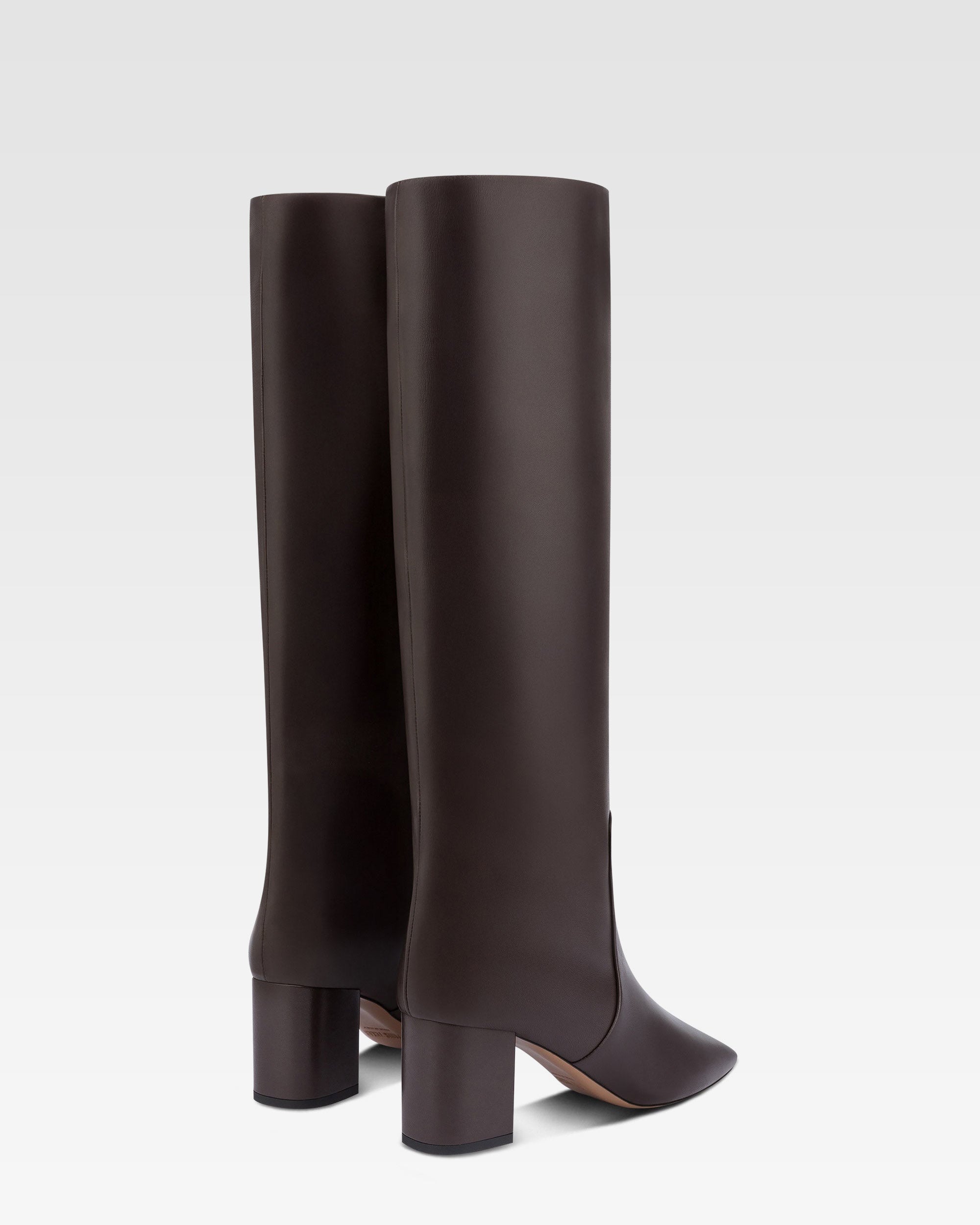 Bottes en cuir nappa noir