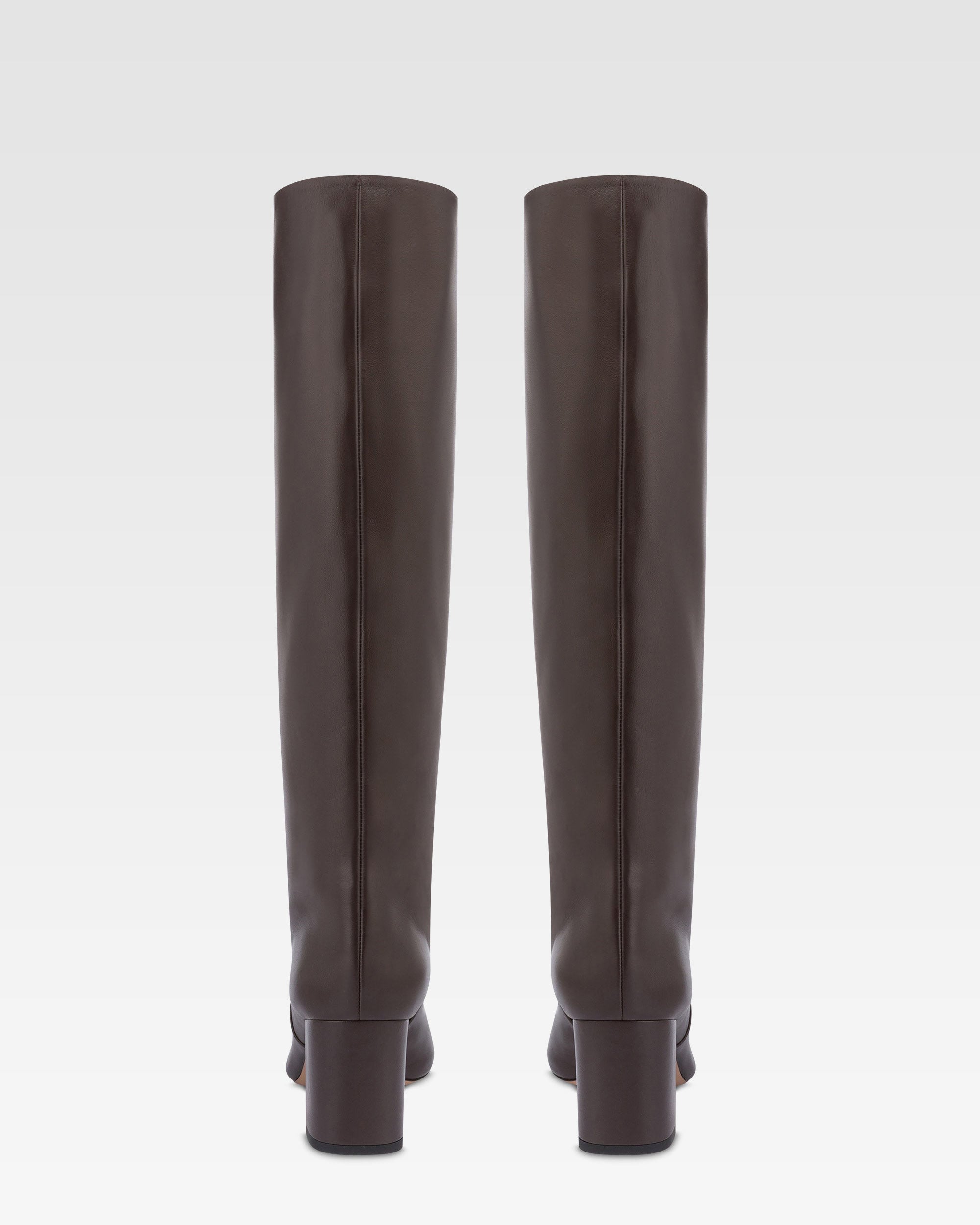 Bottes en cuir nappa noir