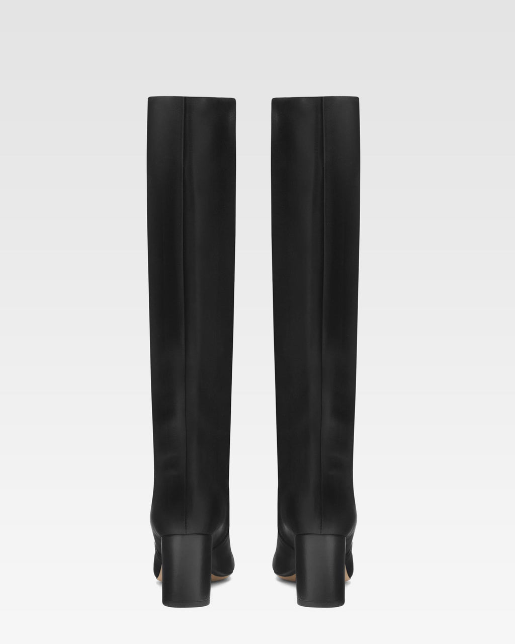 Botas de napa negra con tac'on de 70 mm