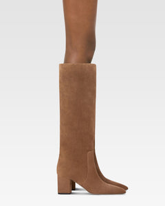 Bottes en cuir suede de veau couleur marron