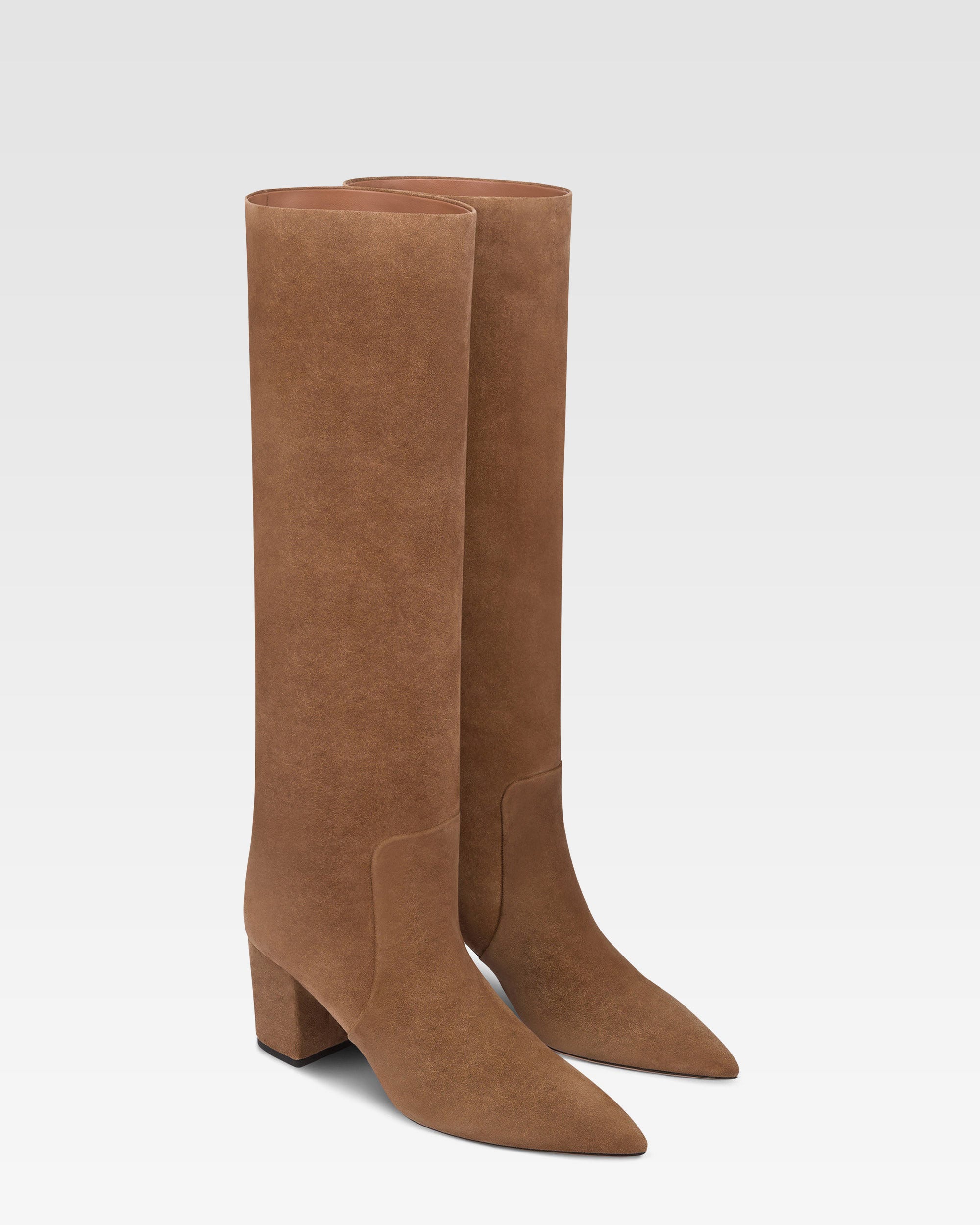 Bottes en cuir suede de veau couleur marron