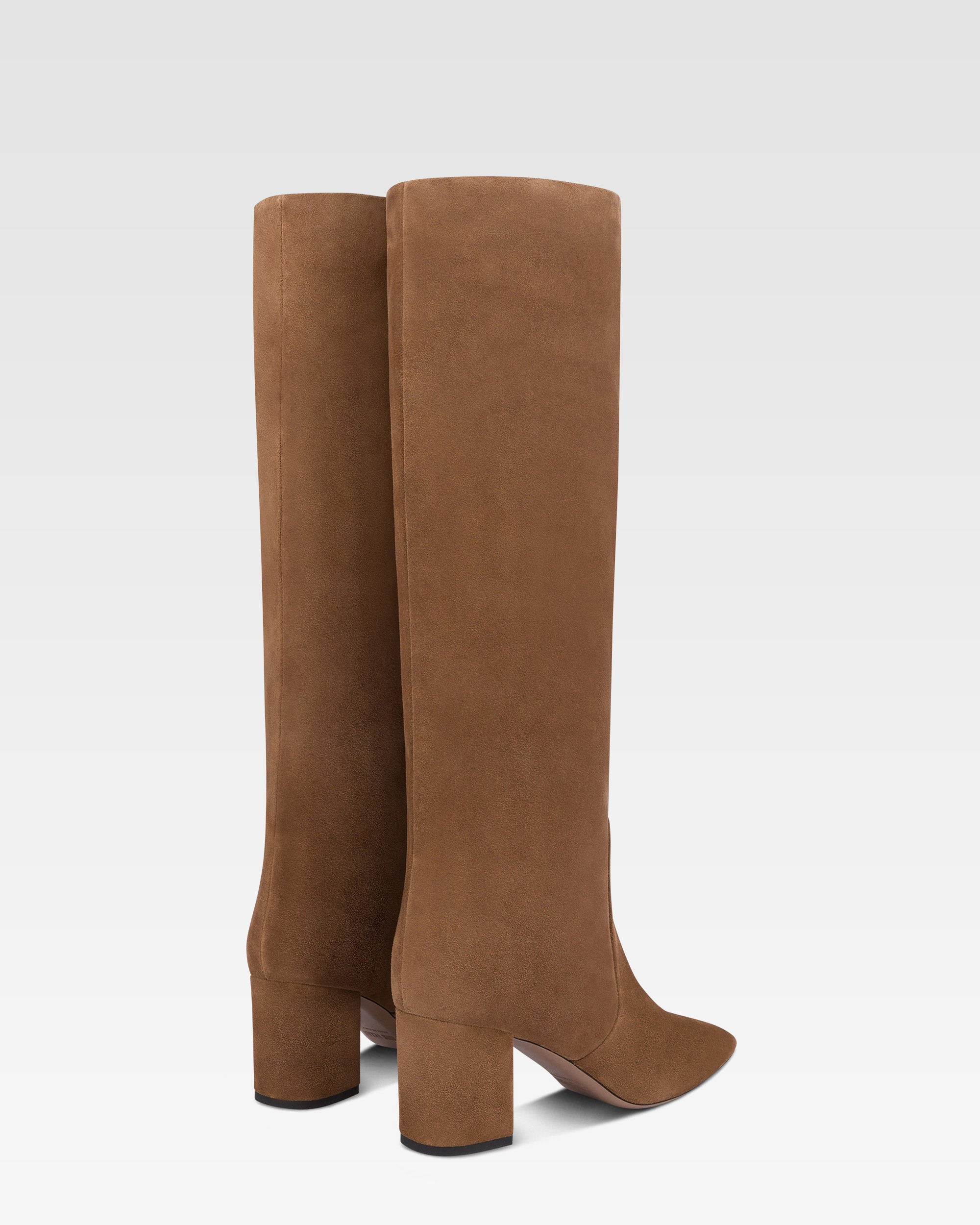 Bottes en cuir suede de veau couleur marron