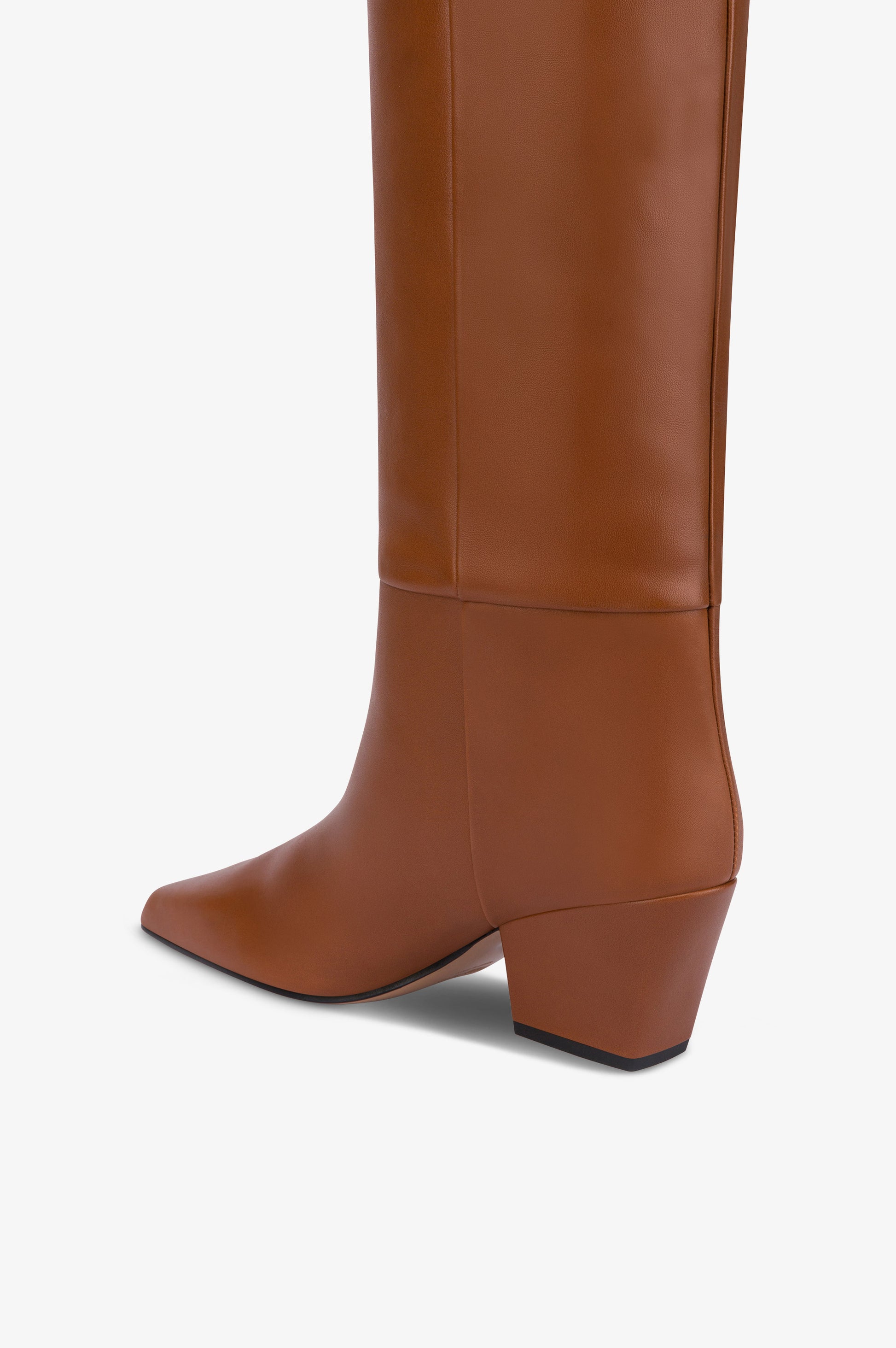 Boots in brown calf leather