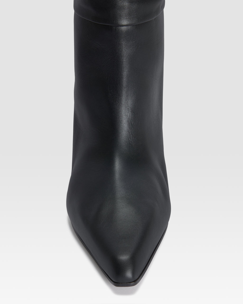 BOTA DE PIEL
