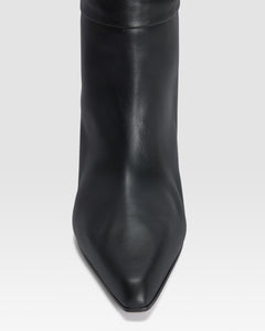 BOTA DE PIEL