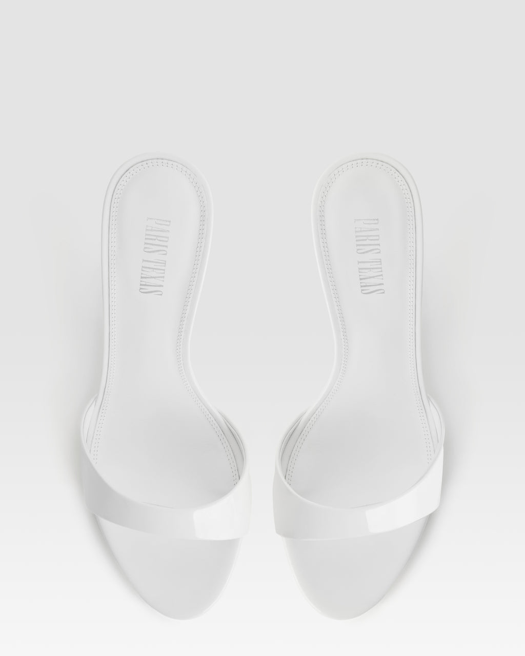 Mules en cuir verni