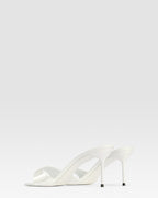 Mules in vernice bianco ottico