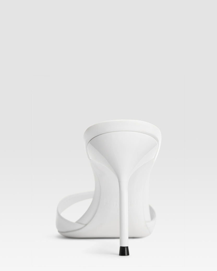 Patent leather mule