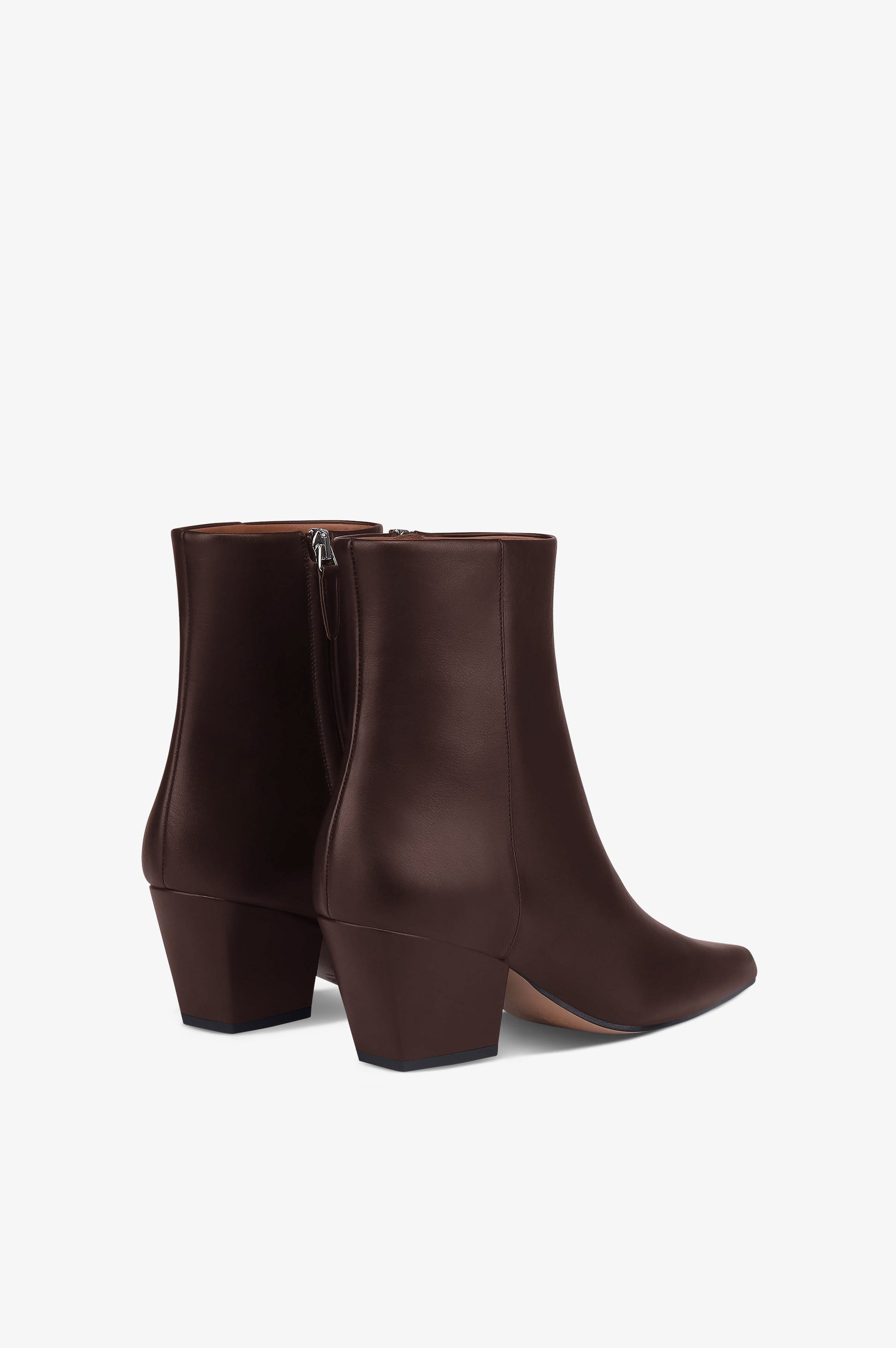 Ankle boots in mocha calf leather