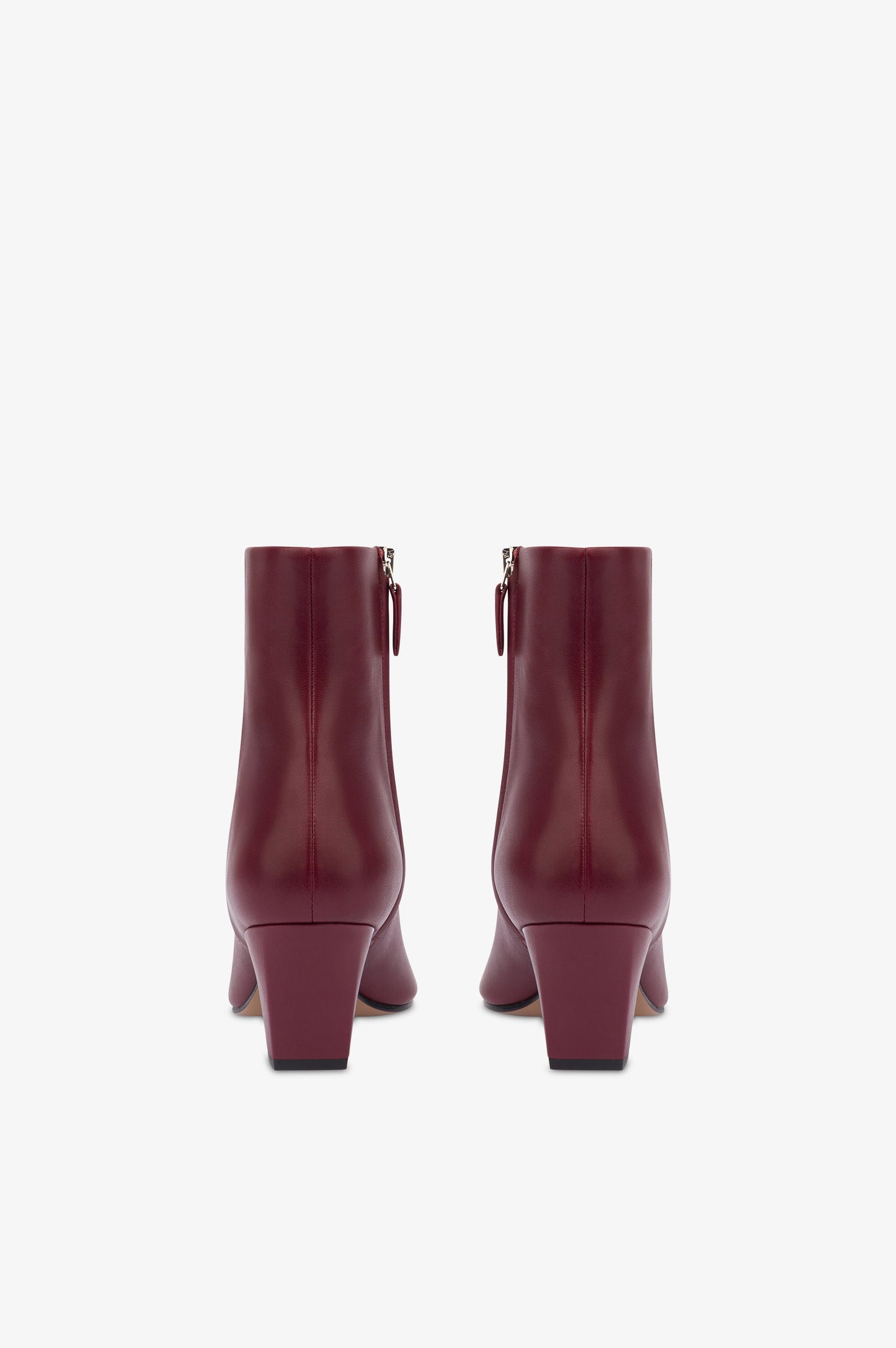 Ankle boots in rouge noir calf leather