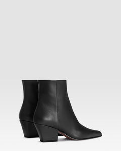 LEDER ANKLE BOOT
