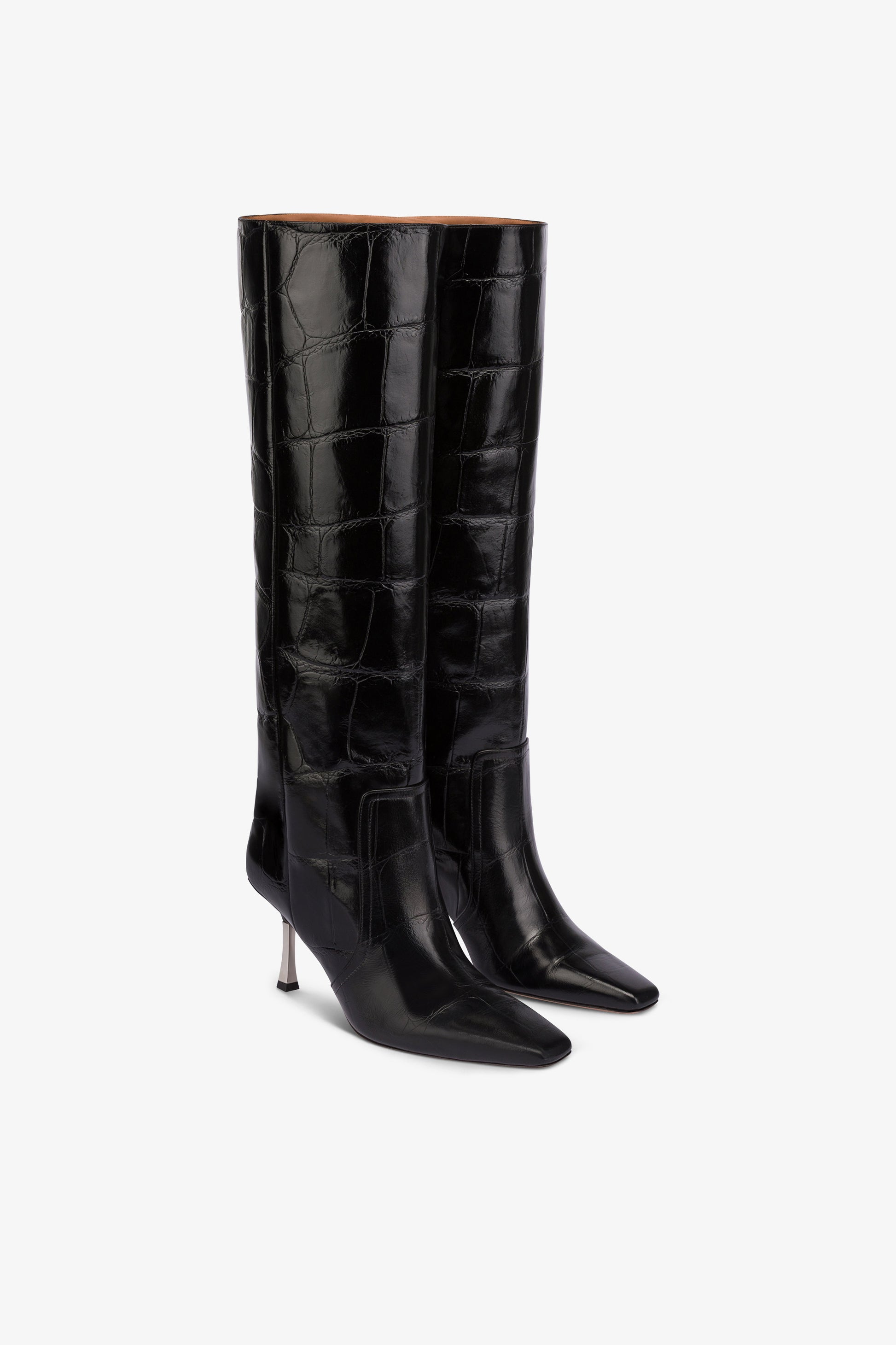 Bottes longues et pointues maxi en cuir souple gaufre noir