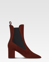 Pointed ankle boots in soft pepper suede leather — Mahogany