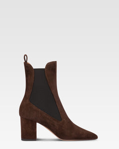 Bottines pointues en cuir suede doux et poivre