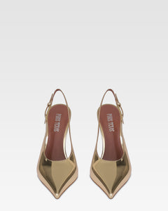 Slingbacks en piel dorada efecto espejo