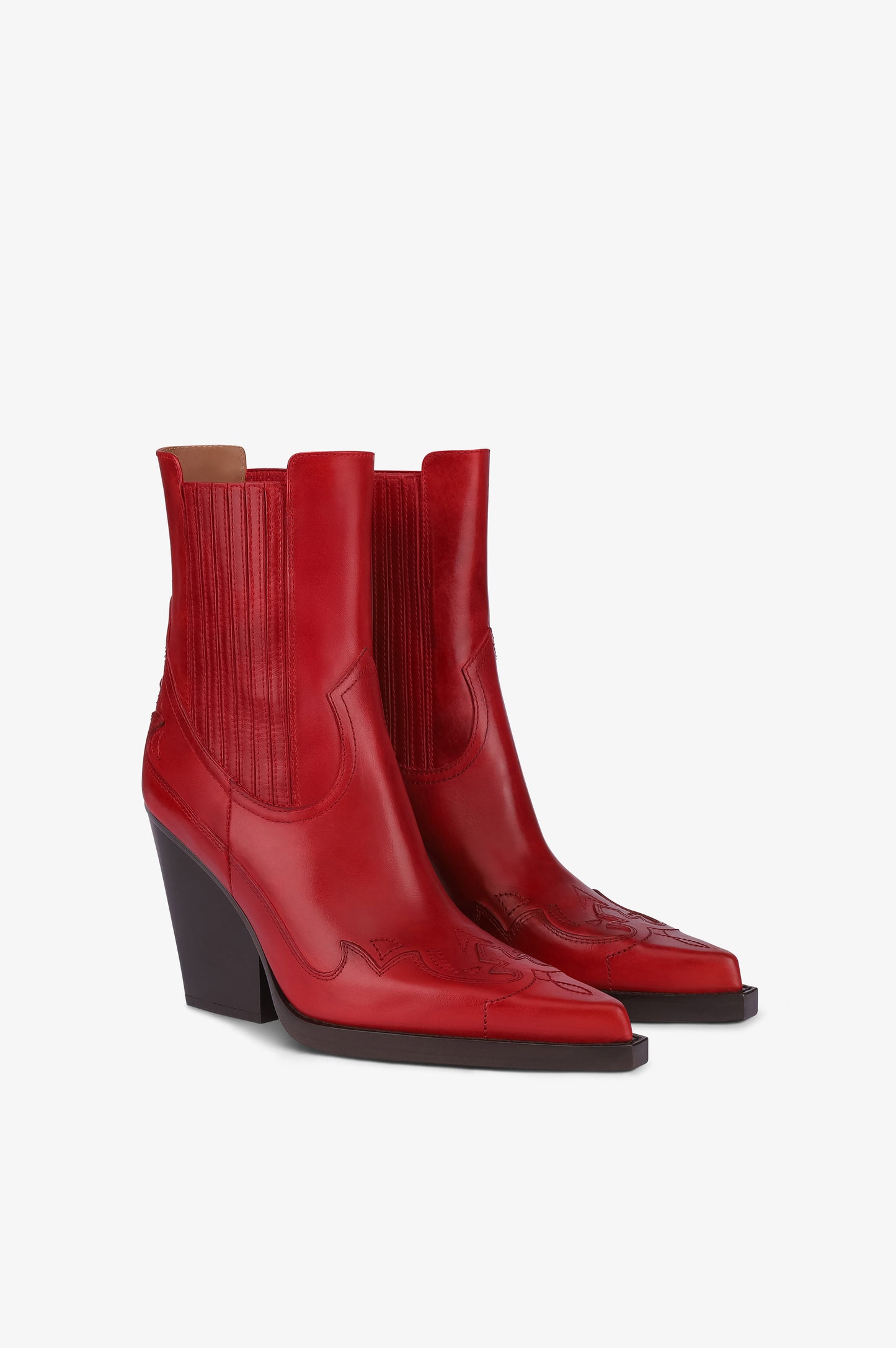 Ankle boots in ruby vintage-effect calf leather
