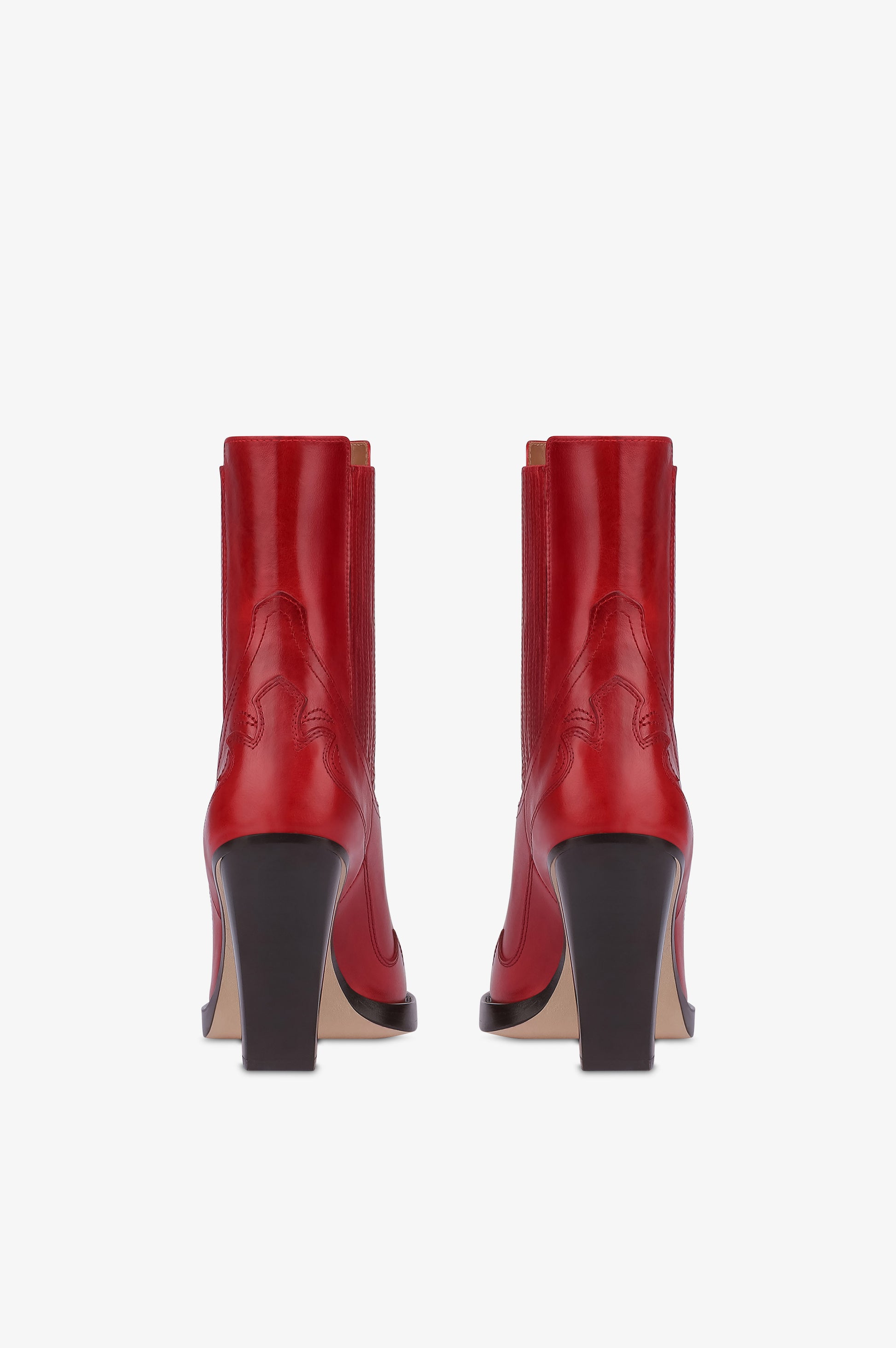 Ankle boots in ruby vintage-effect calf leather