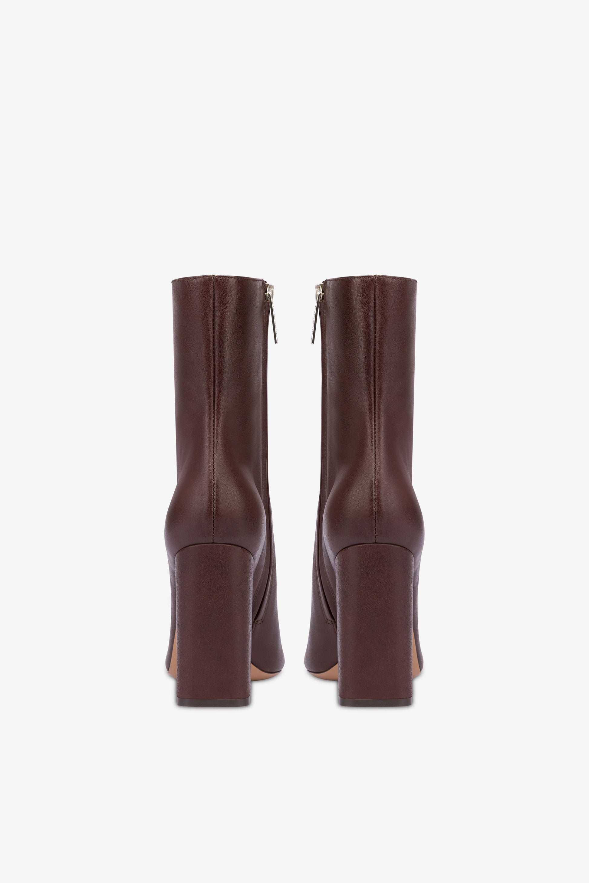 Pointed ankle boots in smooth mocha leather