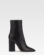 Bottines pointues en cuir lisse noir