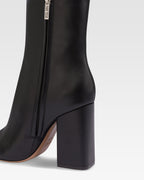 Bottines pointues en cuir lisse noir