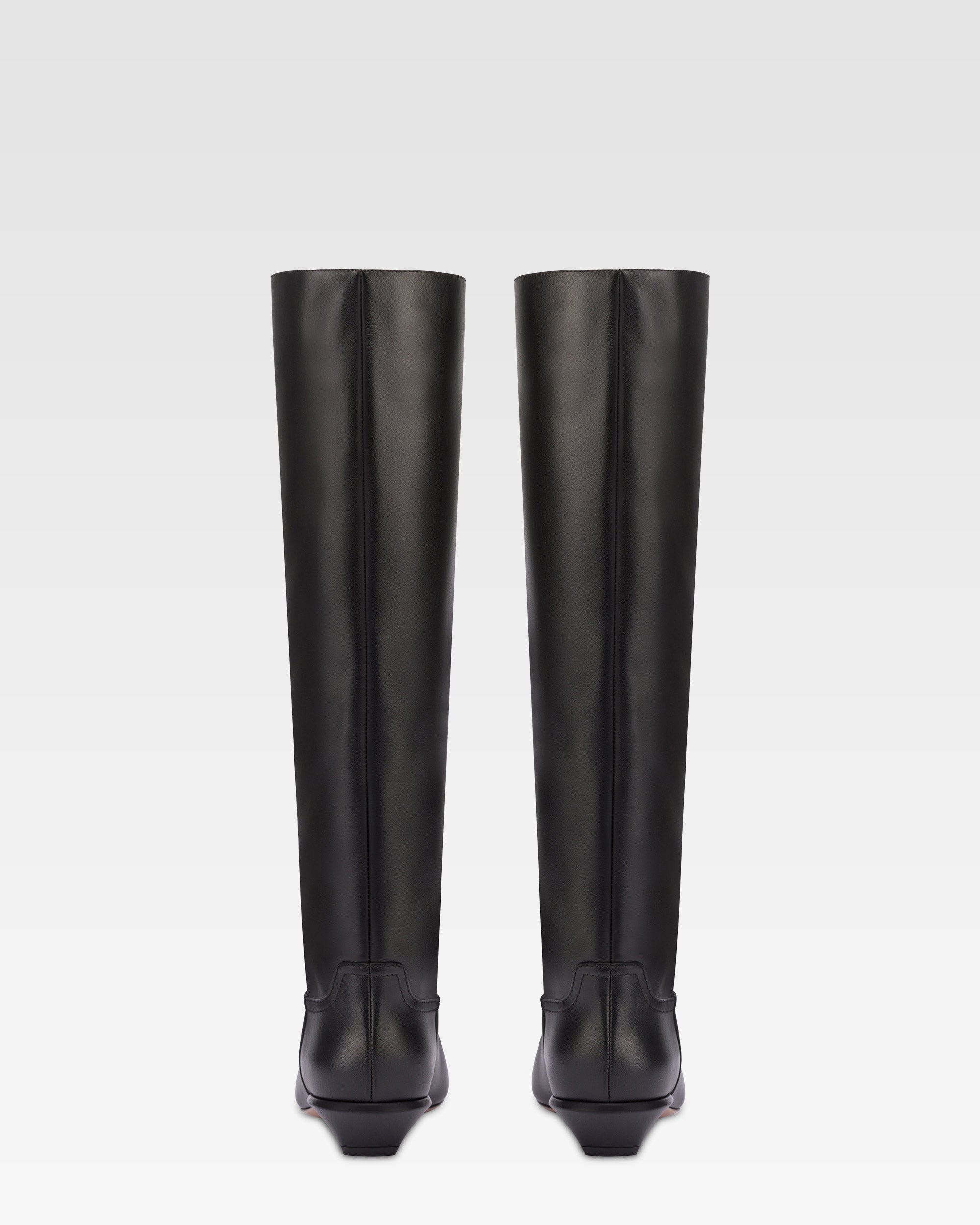 Bottes a hauteur de genou en cuir lisse noir
