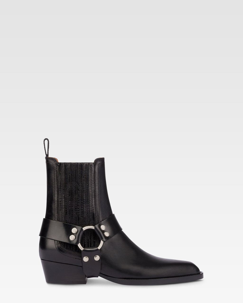 Spitz zulaufende Stiefeletten aus glanzendem, schwarzem Vintage-Leder