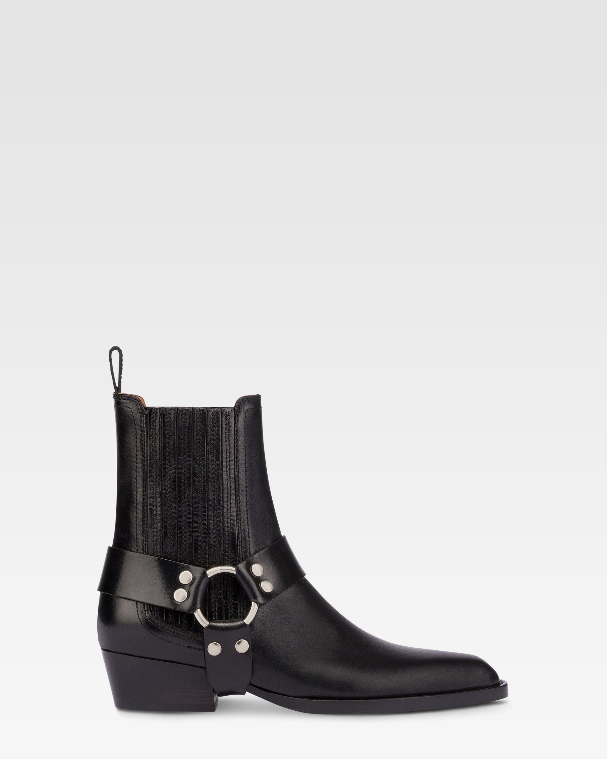 Bottines pointues en cuir vintage noir brillant