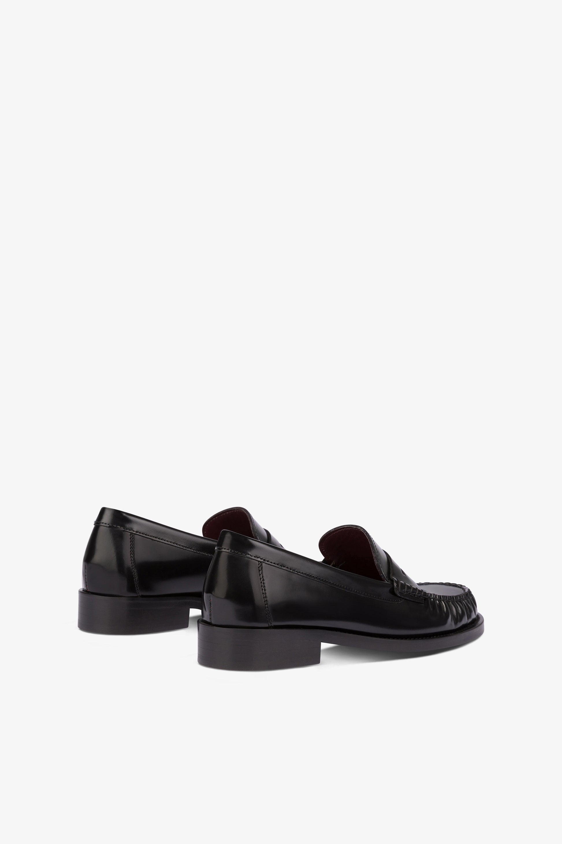 Mocasines de suave piel cepillada negra