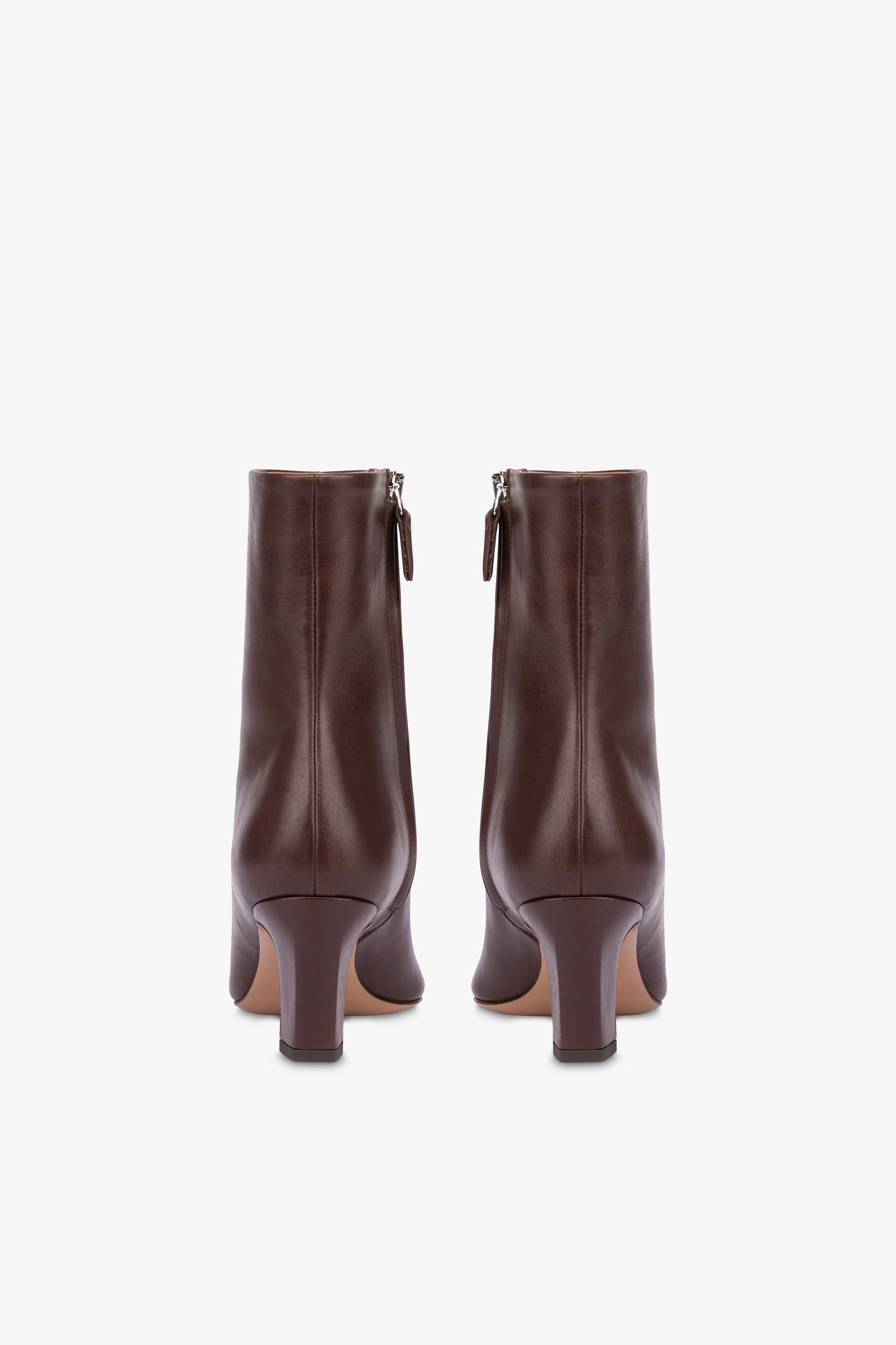 Pointed ankle boots in smooth mocha leather