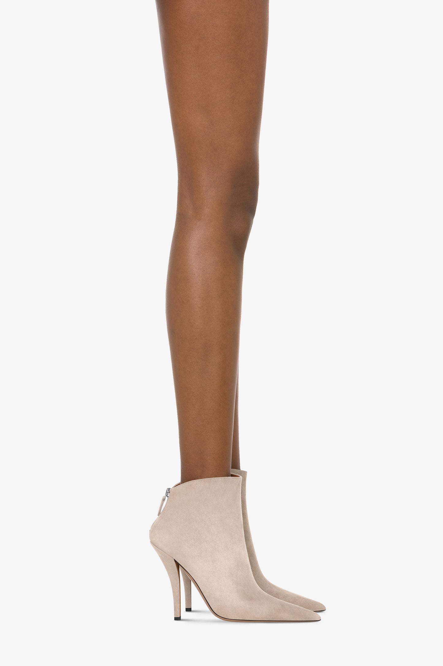 Botines de ante gris