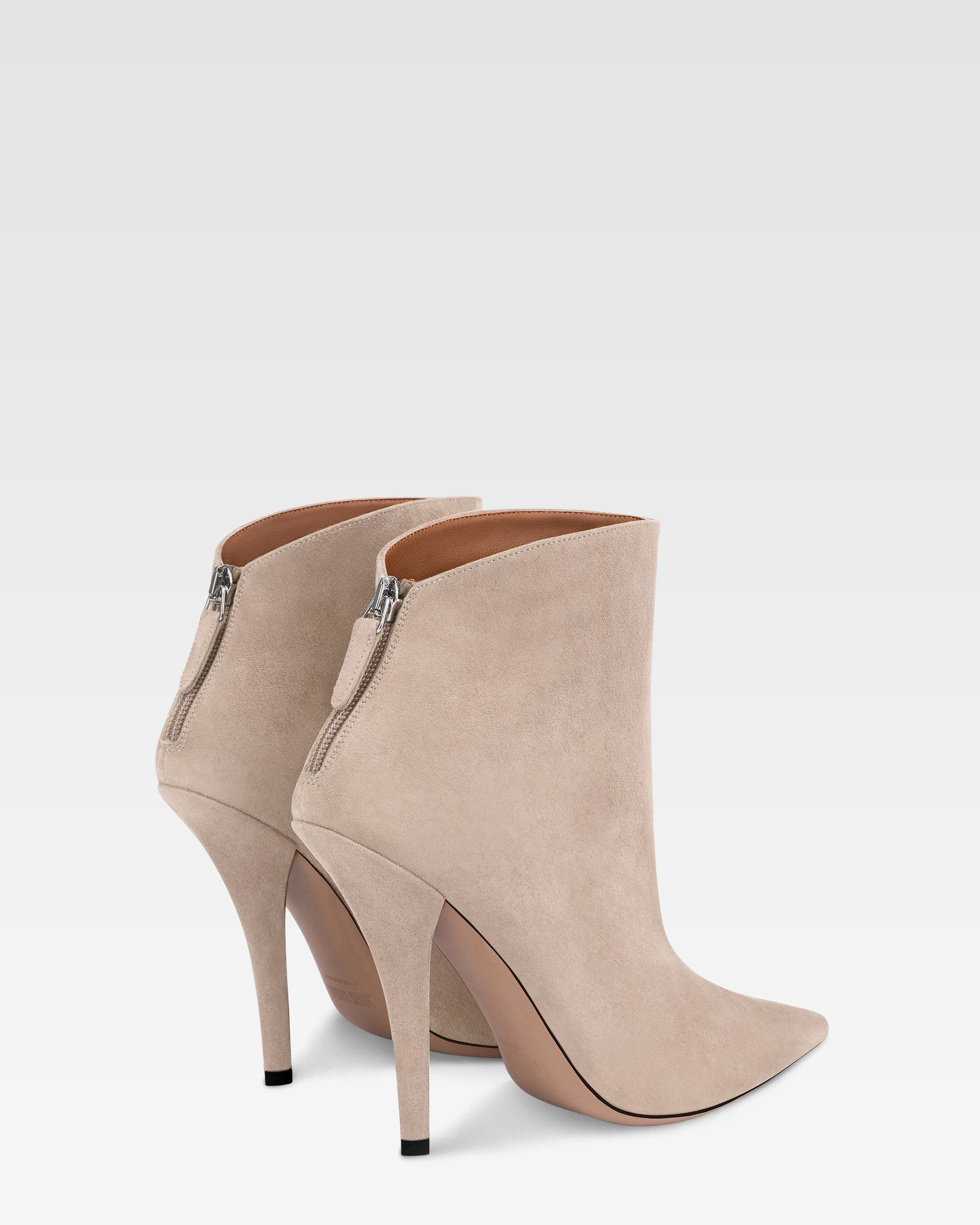 Bottines en cuir suede gris