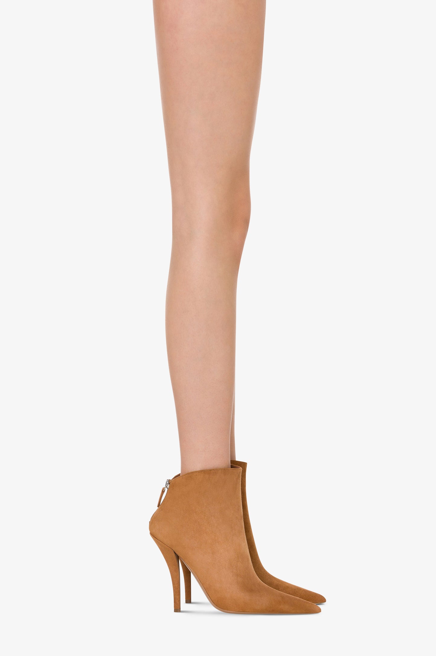 Ankle boots in cognac suede leather