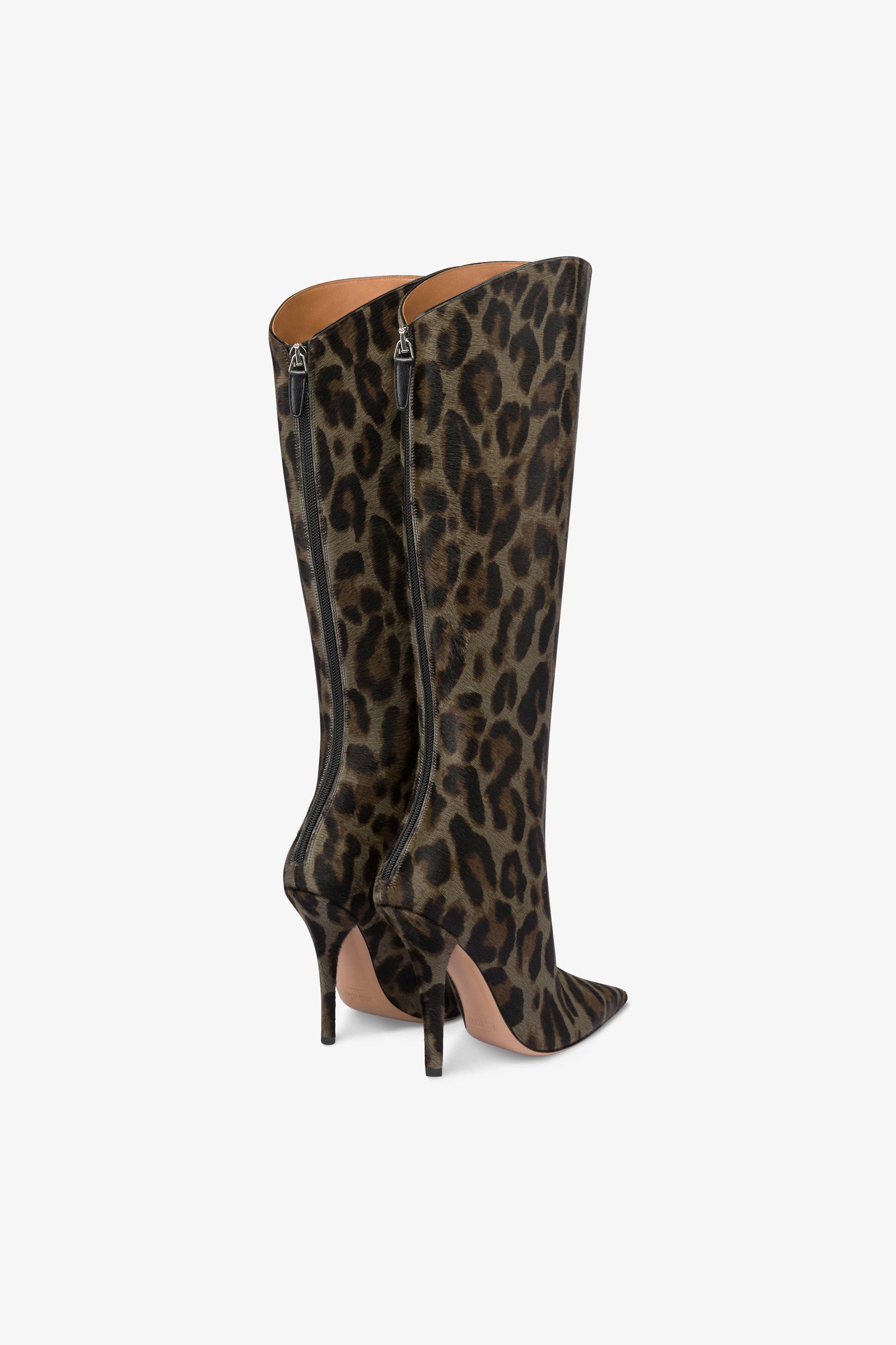 Stiefel aus graphitfarbenem Rindsleder mit Leoparden-Print