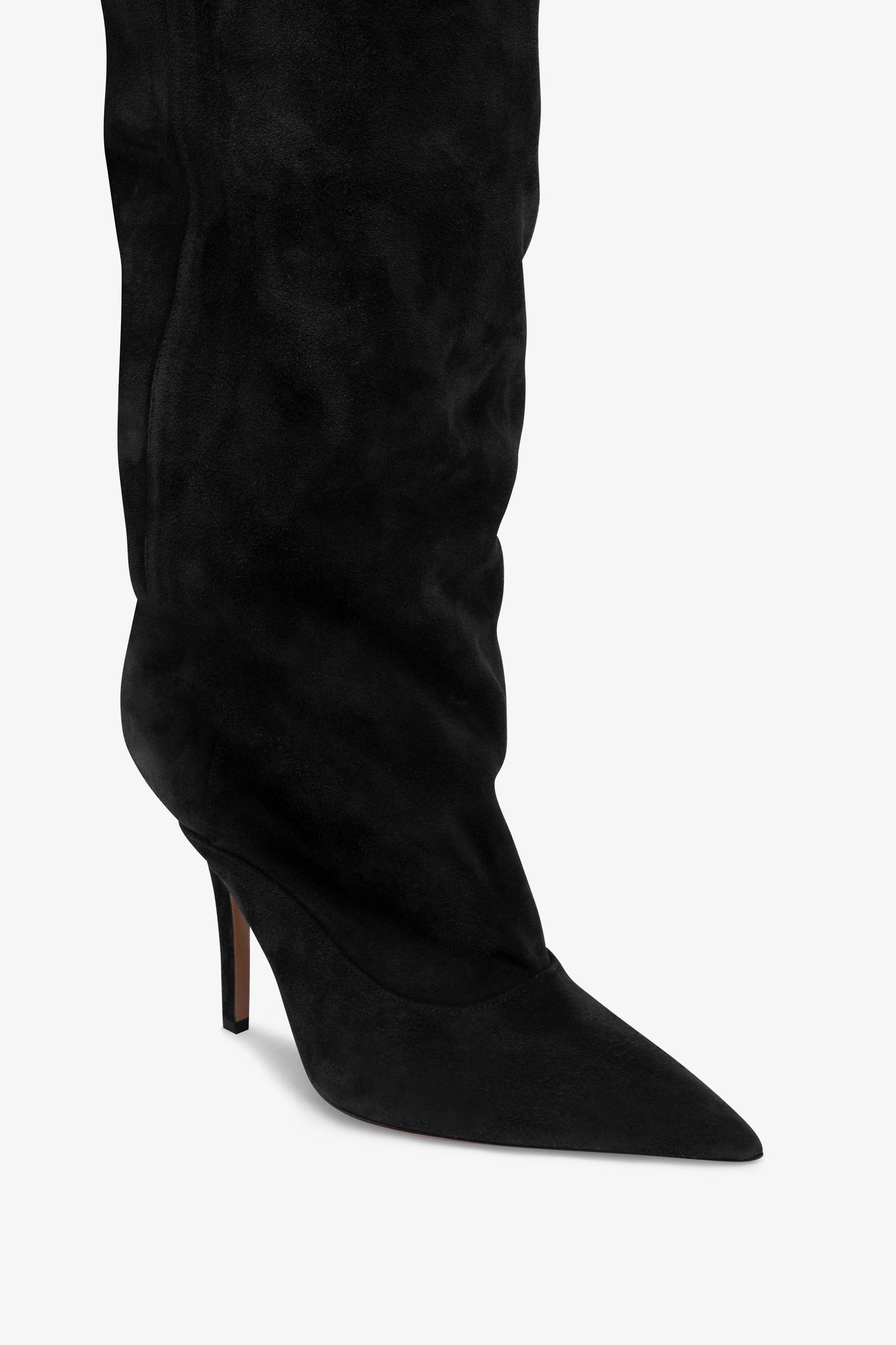 Bottes a hauteur de genou en cuir suede noir casse