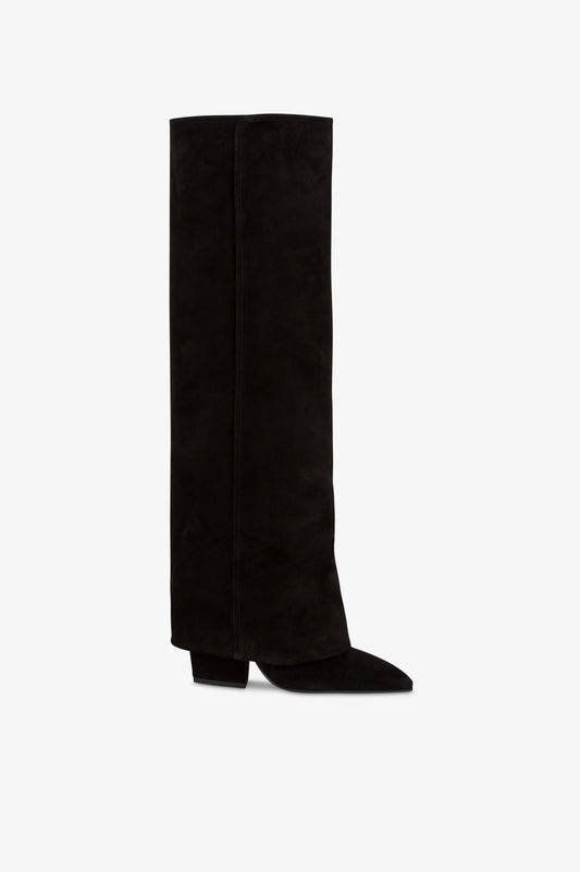 Fold-over boots in black calf suede leather.