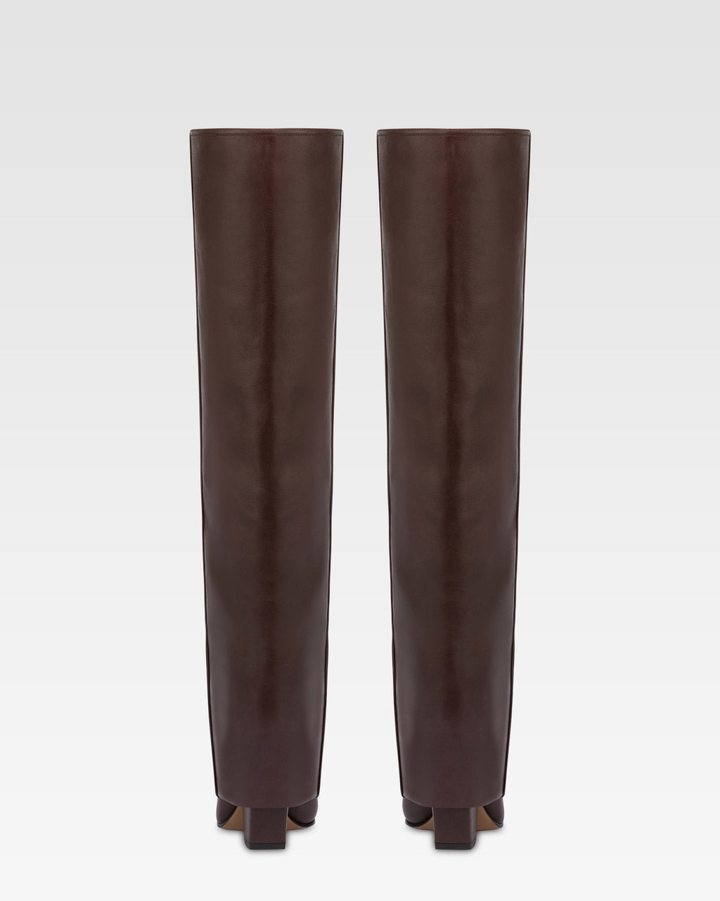 Botas mosqueteras de piel color moca