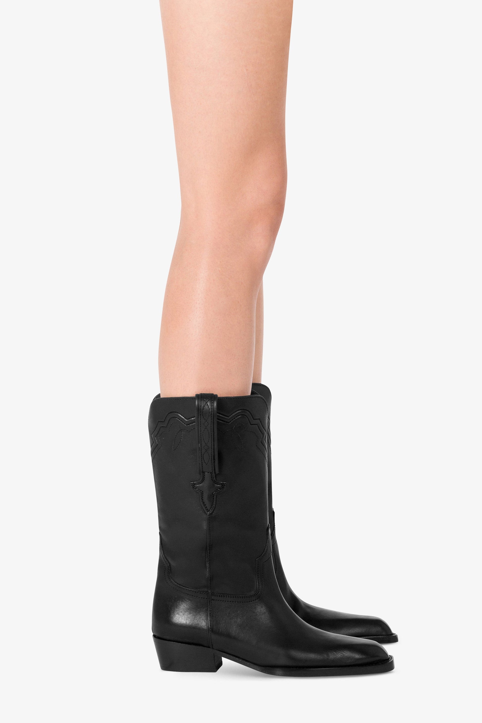 Bottes en cuir noir