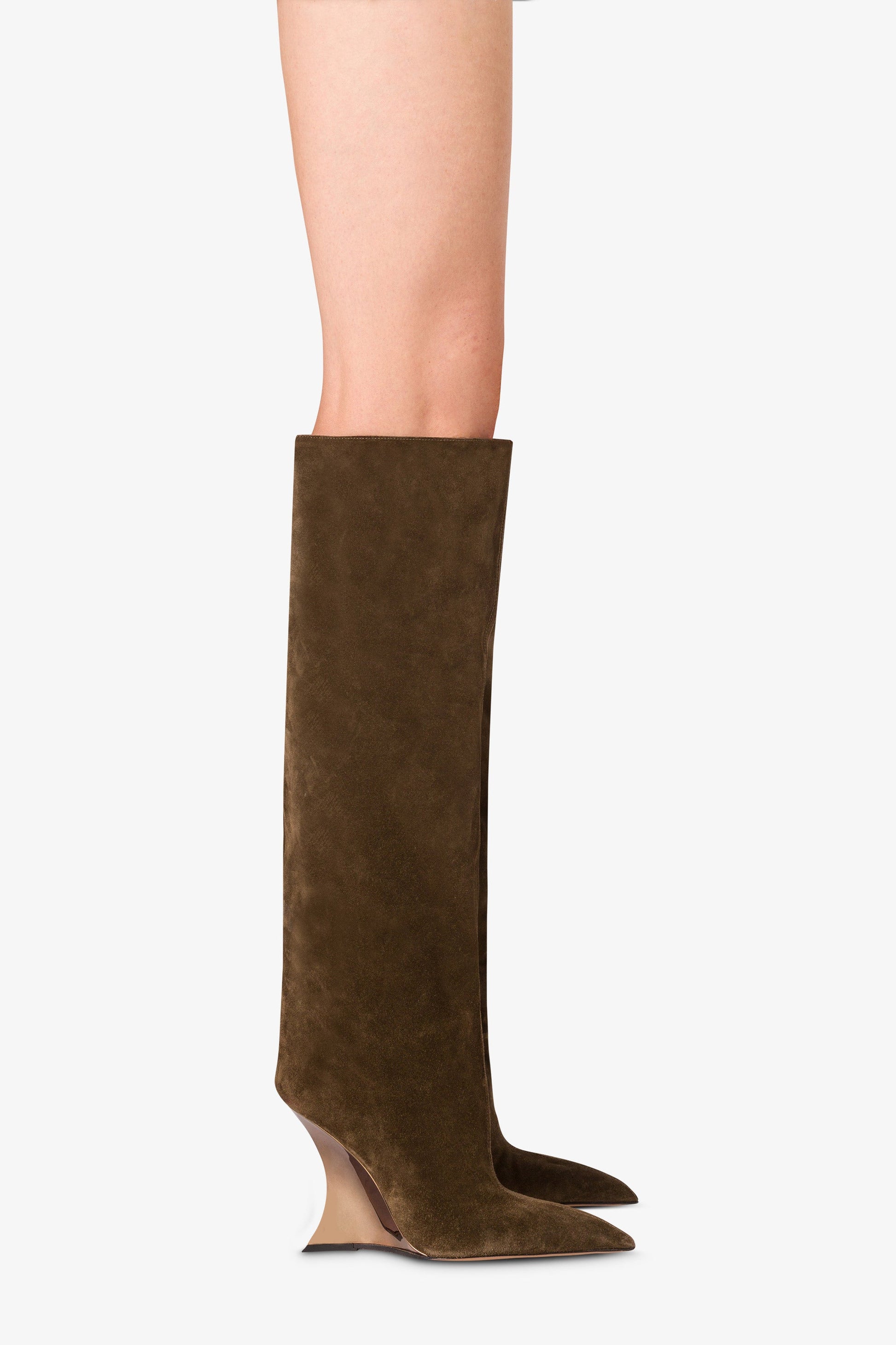 Bottes en cuir suede facon mousse d'hiver