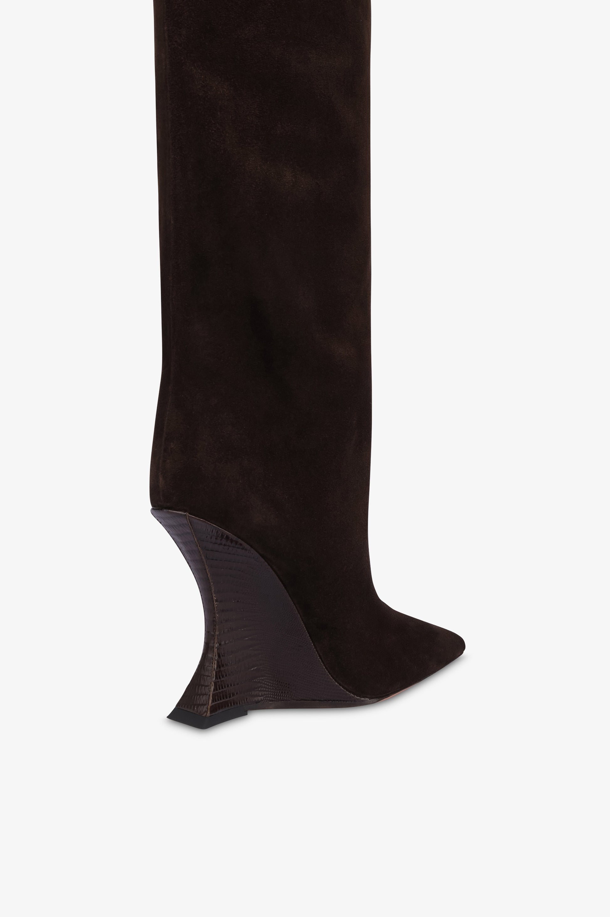 Boots in chocolate calf suede leather with lizard print leather heel