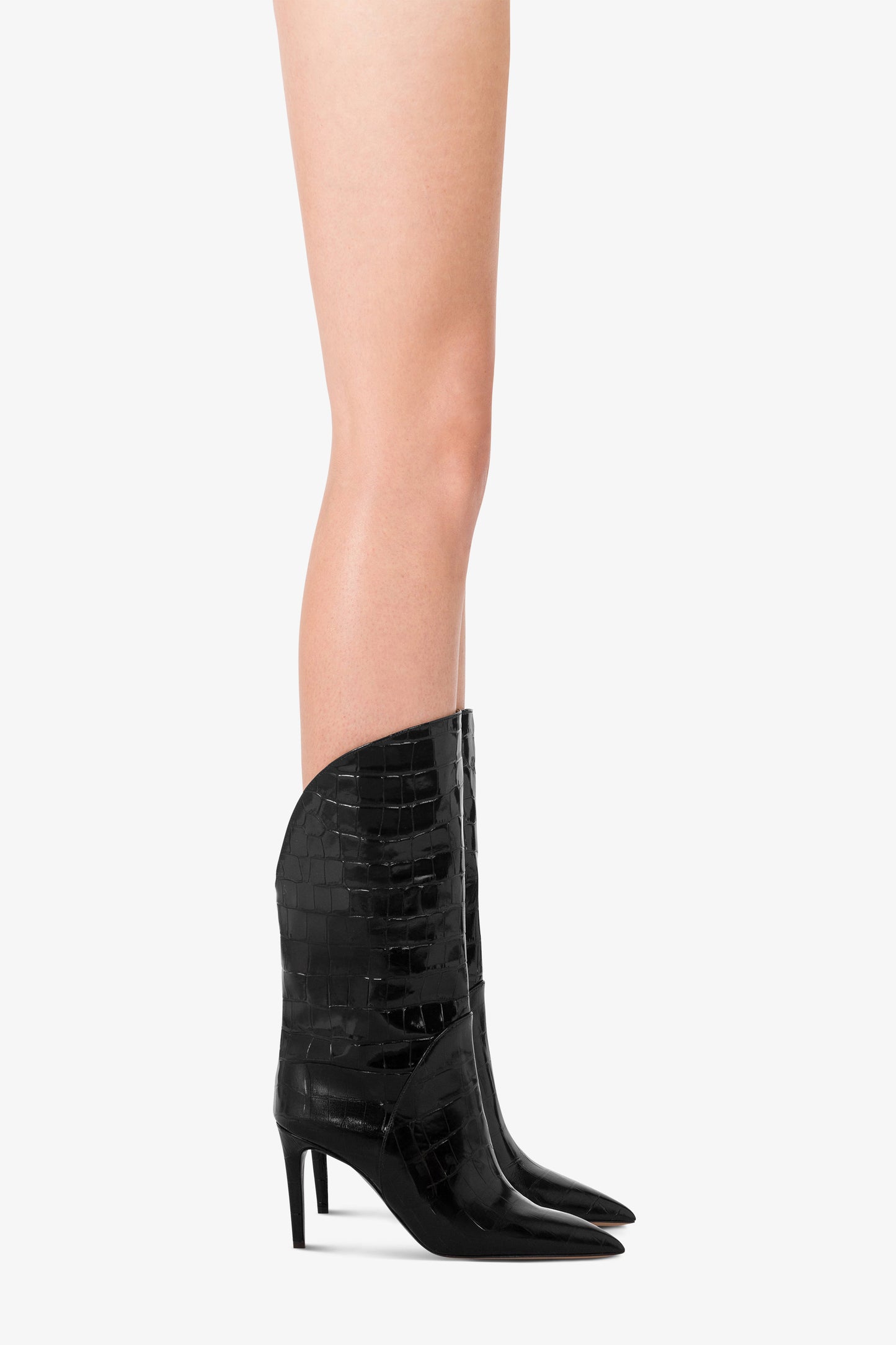 Bottes en cuir gaufre facon croco noir