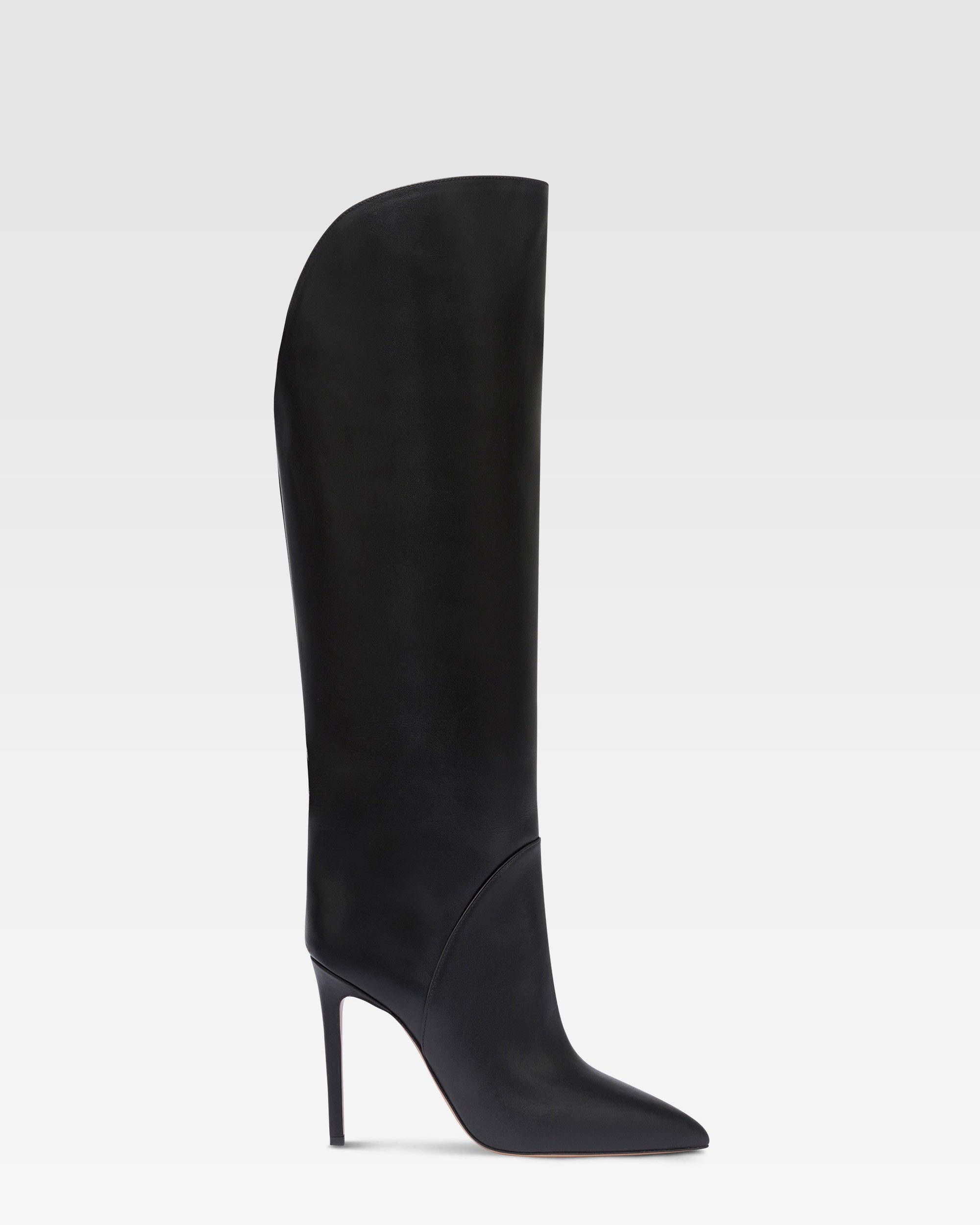 Stiefel aus schwarzem Leder