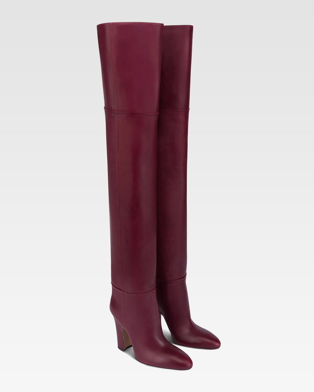 Botas por encima de la rodilla en piel de becerro color rouge noir