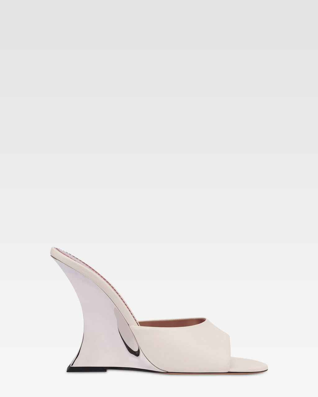 Mules en piel color hueso y plata