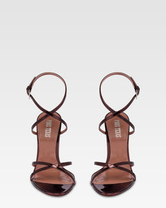 Sandalias en piel espejada color vino degrade