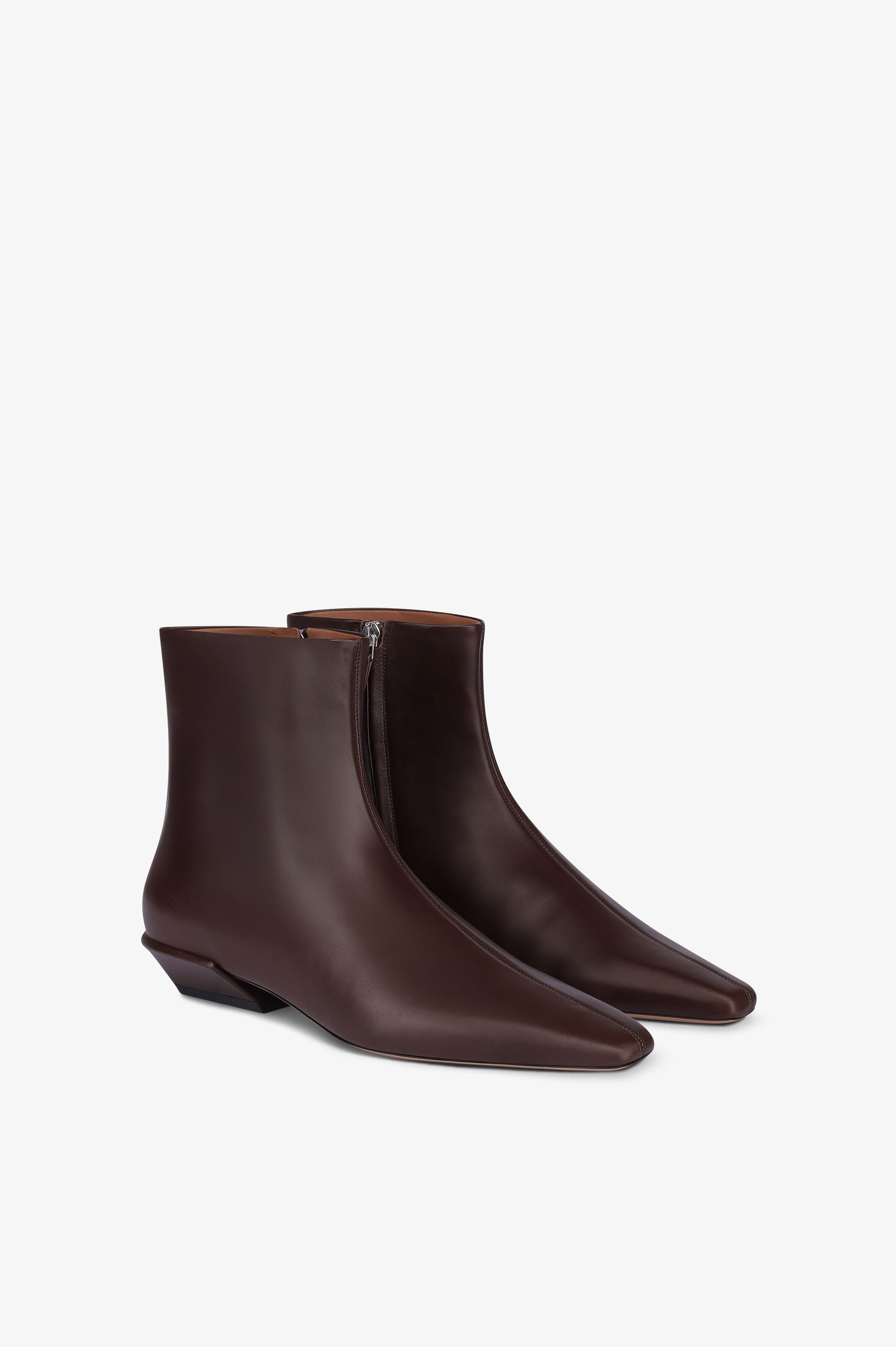 Bottines en cuir de veau couleur moka